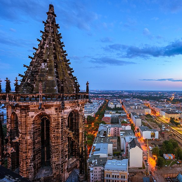 Überblick über die Stadt von der Spitze des Magdeburger Doms