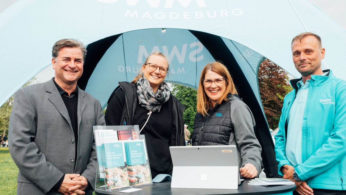 Teamfoto am SWM Beratungsstand