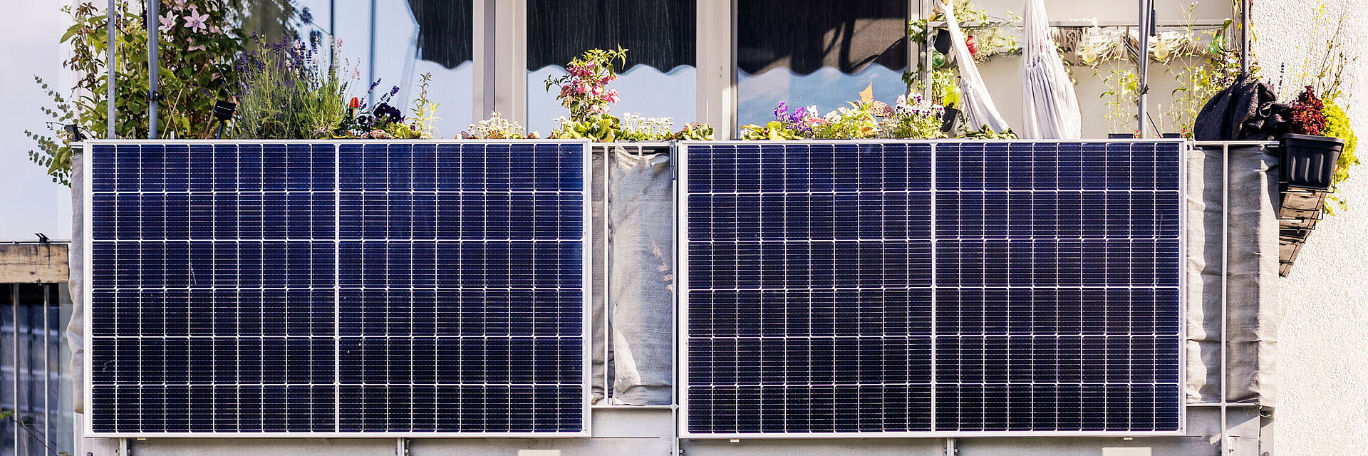 Mini-Photovoltaik-Anlage am Balkon