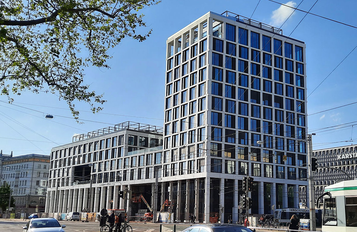 Straßenansicht vom neuen Blauen Bock