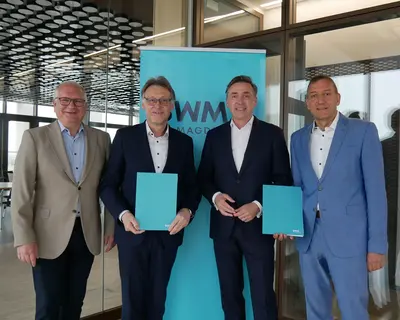 Vertragsunterzeichnung 