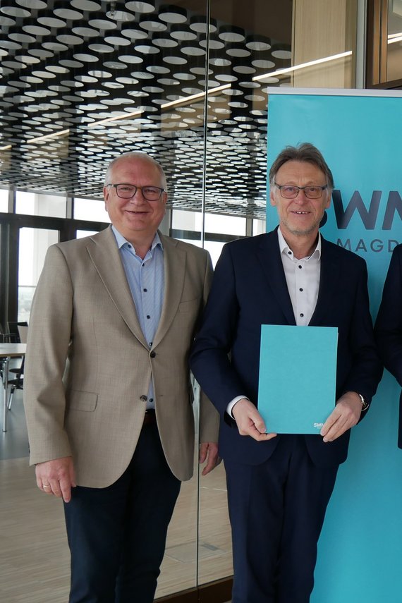 Vertragsunterzeichnung 
