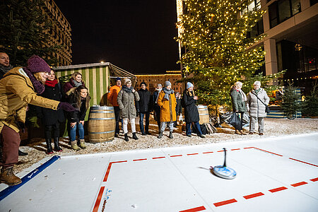 Lattelschießen auf dem SWM Weihnachtsmarkt