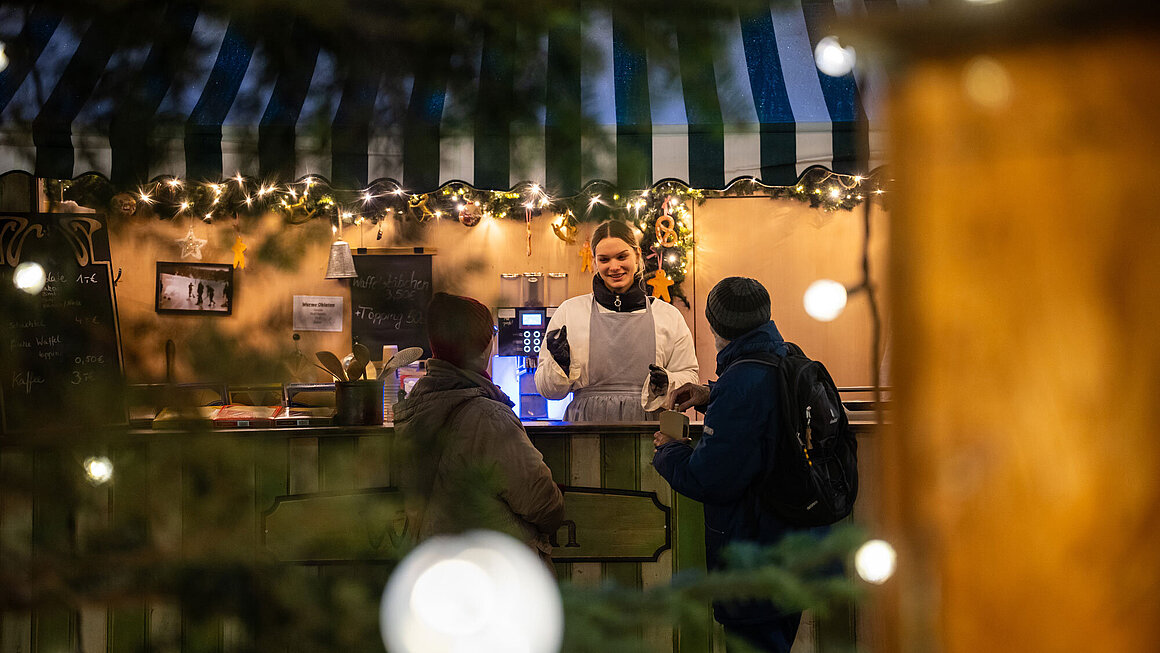 Blick auf den SWM Weihnachtsmarkt 