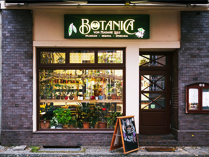 Außenansicht Botanica Magdeburg