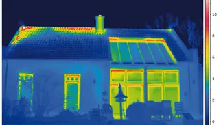 Infrarotbild eines Einfamilienhauses