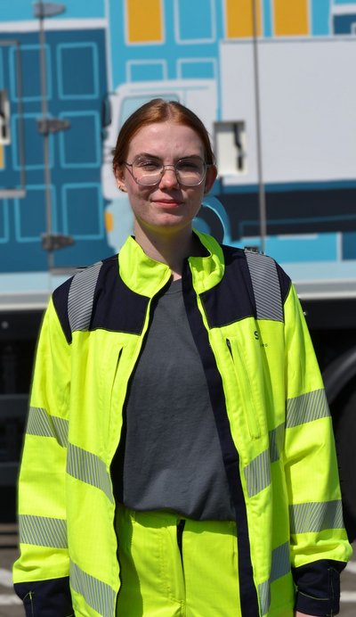 Elektronikerin für Betriebstechnik in der Ausbildung bei SWM