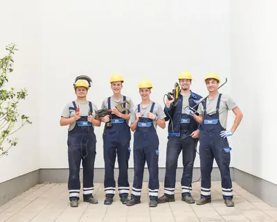 Gruppenbild von SWM Azubis